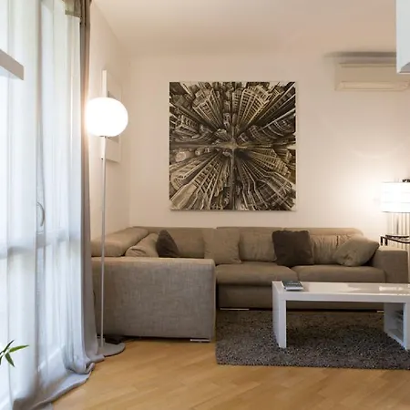 Fashion 6 Apartman Milánó